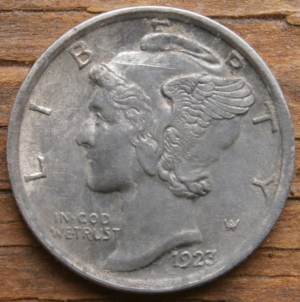 1923 Mercury dime, found in RI park- amazing condition!