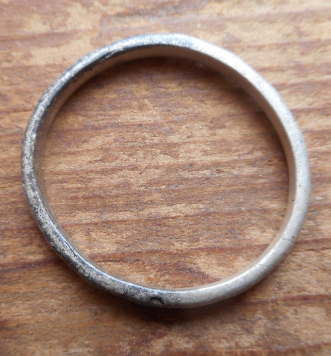 Silver ring- Whitman
